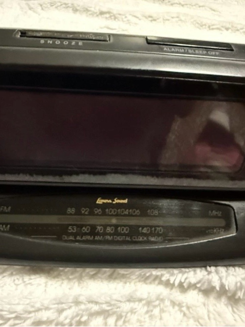 Lenoxx Sound ~ Vintage ~ Clock Radio ~ Digital Large Display ~ Alarm  ~ Electric